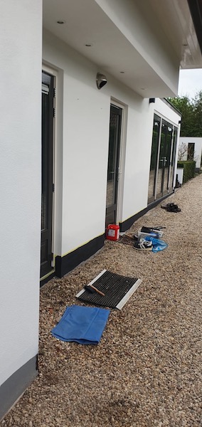 21426436-D2ED-4085-8EDA-BCC048DAB4E3