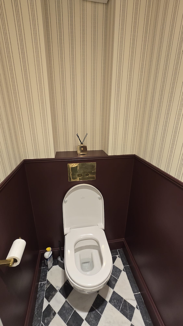 5d8ac0c7-2a3c-46d4-9888-3493e6e7af79-1